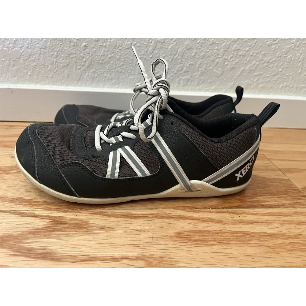 Xero Prio Barefoot Shoes Womens Size 8.5 Black White Running